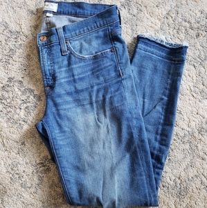 J. Crew Toothpick Straight Leg Jeans Mid Rise 29